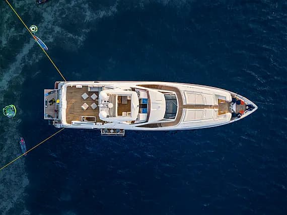Motoryacht in Rogoznica / Marina Frapa - Photo 2