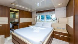 Motoryacht in Rogoznica / Marina Frapa thumbnail 30