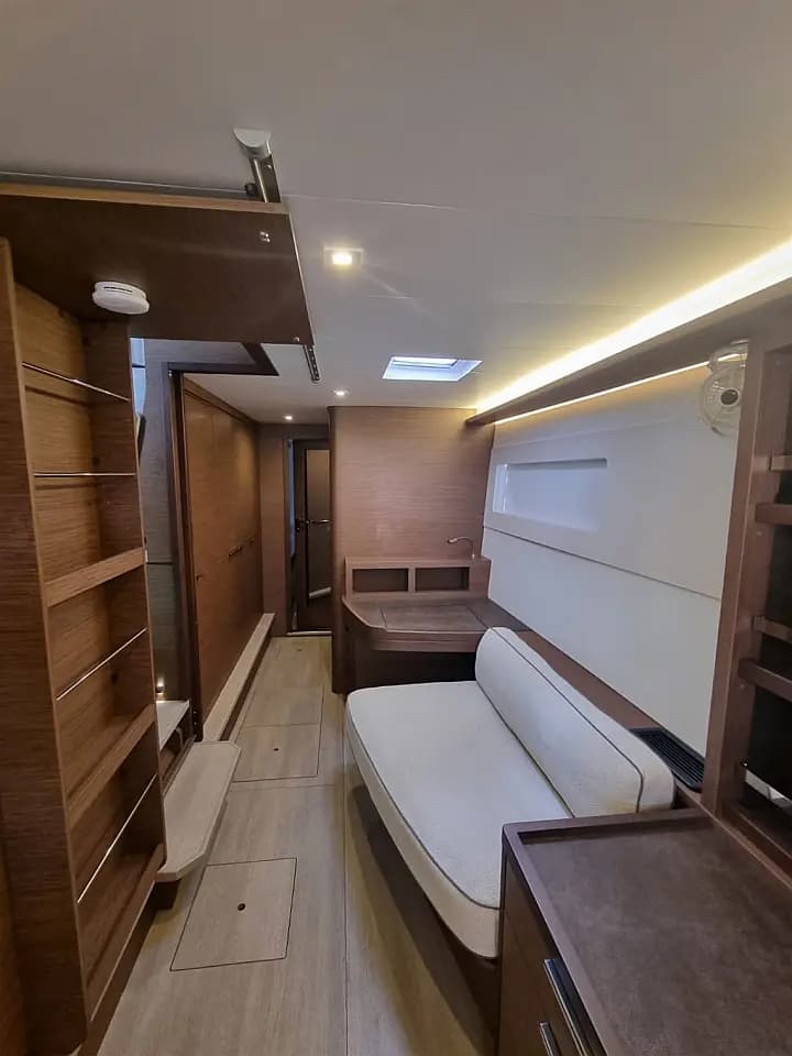 Lagoon 46 in Lavrion / Olympic Marina - Photo 3