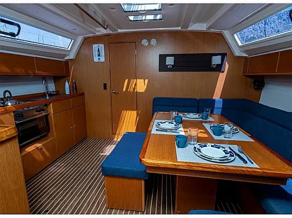 Bavaria Cruiser 46 in Palairos / Marina Paleros - Photo 3