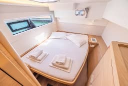 Lagoon 40 in Lefkada / Port of Lefkas thumbnail 14