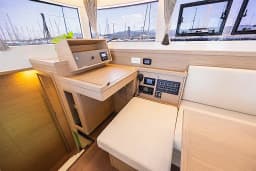 Lagoon 40 in Lefkada / Port of Lefkas thumbnail 22