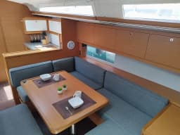 Dufour 470 in Sardinia / Porto Rotondo / Punta Nuraghe thumbnail 5