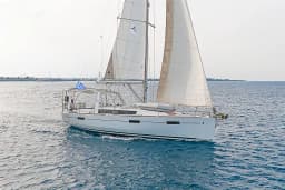 Oceanis 41 in Kos / Marina Kos thumbnail 7