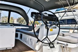 Jeanneau 54 in Athens / Alimos Marina thumbnail 7