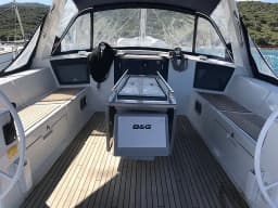 Oceanis 45 in Salerno / Marina d'Arechi thumbnail 8