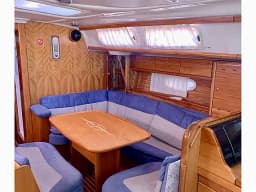 Bavaria 42 Cruiser in Kos / Marina Kos thumbnail 2