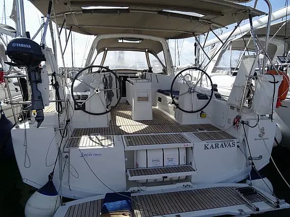 Oceanis 38 in Athens / Alimos Marina - Photo 1