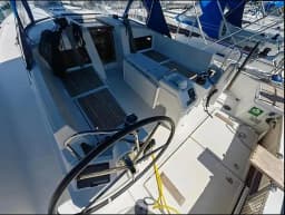 Sun Odyssey 440 in Athens / Alimos Marina thumbnail 6