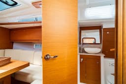 Dufour 390 Grand Large in Sardinia / Portisco / Marina di Portisco thumbnail 5