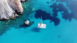 Lagoon 42 in Mykonos / Tourlos Marina thumbnail 17