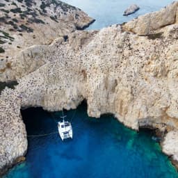 Lagoon 42 in Mykonos / Tourlos Marina thumbnail 26