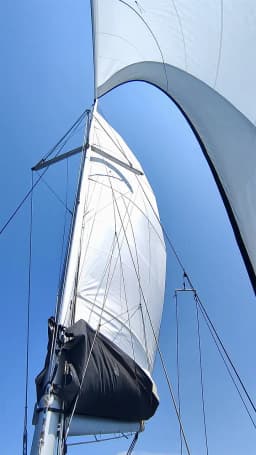 Lagoon 42 in Mykonos / Tourlos Marina thumbnail 30