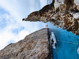 Lagoon 42 in Mykonos / Tourlos Marina thumbnail 33