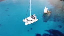 Lagoon 42 in Mykonos / Tourlos Marina thumbnail 4