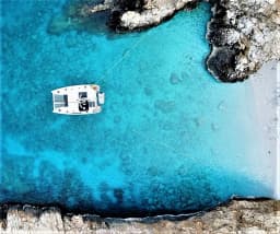 Lagoon 42 in Mykonos / Tourlos Marina thumbnail 47