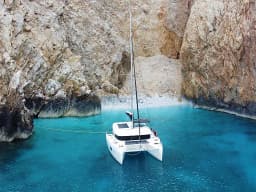 Lagoon 42 in Mykonos / Tourlos Marina thumbnail 6