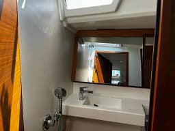 Sun Odyssey 440 in Pula / Marina Polesana thumbnail 13