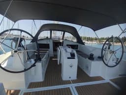 Sun Odyssey 440 in Pula / Marina Polesana thumbnail 3