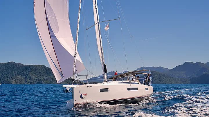 Sun Odyssey 410 in Marmaris / Albatros Marina - Photo 5