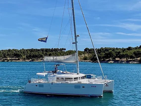 Lagoon 450 in Šibenik / D-Marin Marina Mandalina - Photo 1