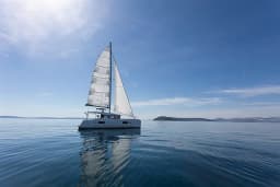 Lagoon 42 in Rogoznica / Marina Frapa thumbnail 4