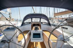 Bavaria Cruiser 34 in Dubrovnik / ACI Marina Dubrovnik thumbnail 8
