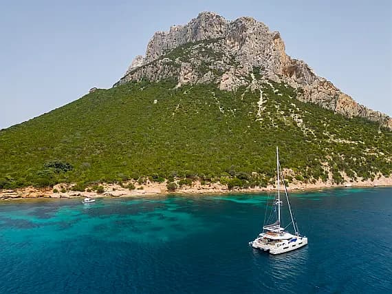 Lagoon 55 in Sicily / Capo d'Orlando Marina - Photo 1