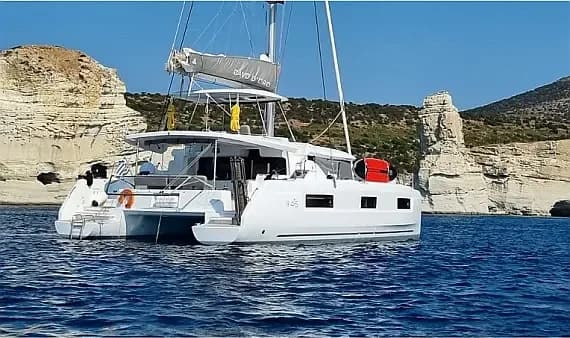 Lagoon 46 in Athens / Alimos Marina - Photo 1