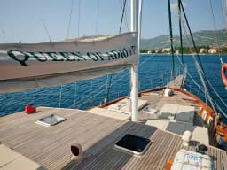 Gulet in Kaštel Gomilica / Port Kaštilac thumbnail 11