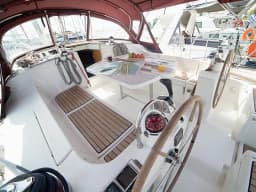 Oceanis 473 in Athens / Alimos Marina thumbnail 11