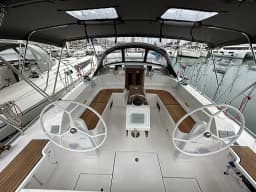 Bavaria Cruiser 46 Style in Athens / Alimos Marina thumbnail 9