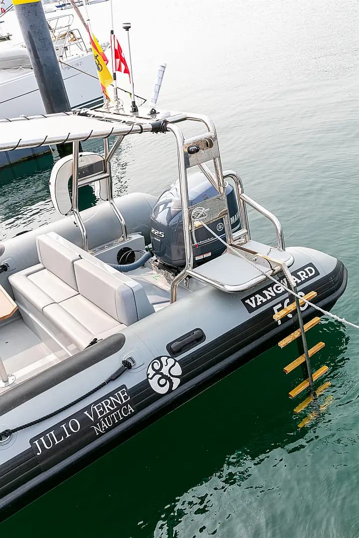 Vanguard DR-760 in Baiona / Monte Real Club de Yates de Baiona - Photo 5