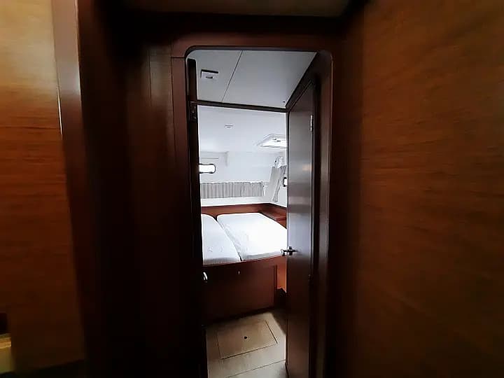 Lagoon 42 in Sicily / Furnari / Marina Portorosa - Photo 4