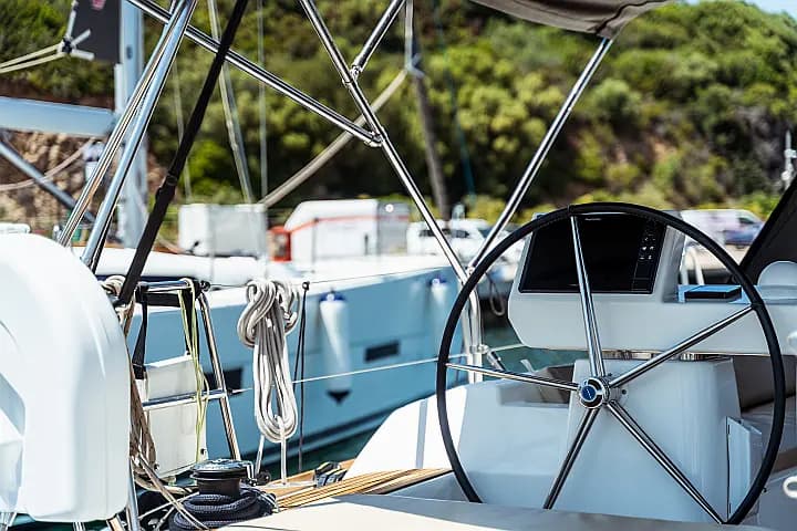 Dufour 520 Grand Large in Sardinia / Portisco / Marina di Portisco - Photo 2