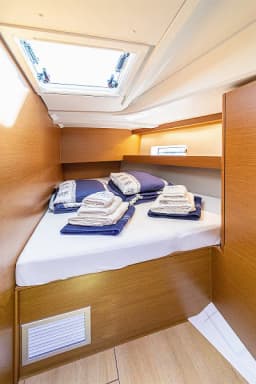Sun Odyssey 490 in Primošten / Marina Kremik thumbnail 5