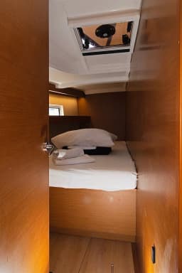 Sun Odyssey 440 in Split / ACI Marina Split thumbnail 6