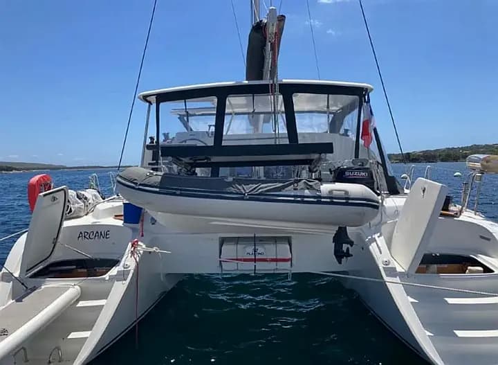 Lagoon 380 in Guadeloupe / Pointe-à-Pitre / Marina Bas-du-Fort - image 1