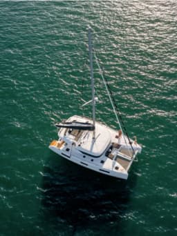 Lagoon 46 in Santorini / Vlichada port thumbnail 8
