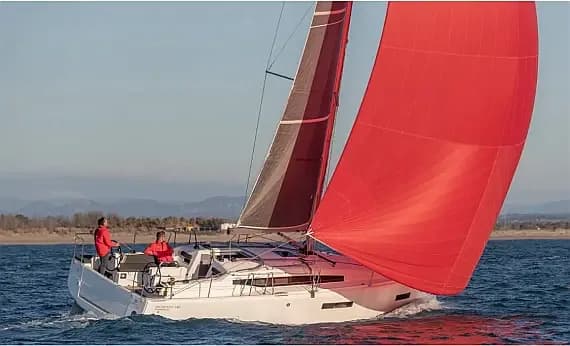 Sun Odyssey 380 in Sicily / Trapani - Photo 1