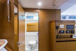 Sun Odyssey 490 in Athens / Alimos Marina thumbnail 21