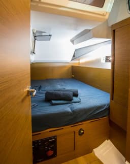 Sun Odyssey 490 in Athens / Alimos Marina thumbnail 4