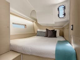 Oceanis 40.1 in Lefkada / D-Marin Marina Lefkas thumbnail 4