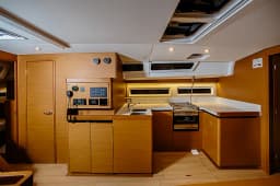Sun Odyssey 490 in Sicily / Capo d'Orlando Marina thumbnail 14