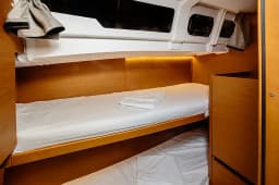 Sun Odyssey 490 in Sicily / Capo d'Orlando Marina thumbnail 4
