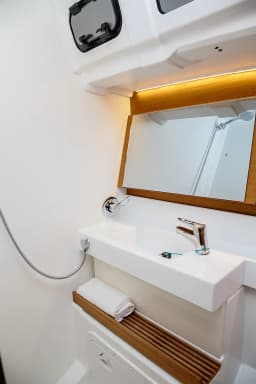Sun Odyssey 490 in Sicily / Capo d'Orlando Marina thumbnail 5