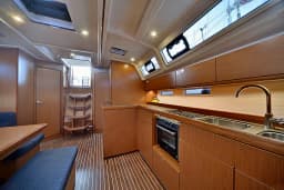 Bavaria 46 Cruiser in Nea Peramos - Attica / Nea Peramos thumbnail 3