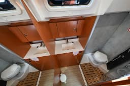 Bavaria C38 in Zadar / Marina Zadar thumbnail 20