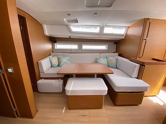 Sun Odyssey 490 in Šibenik / D-Marin Marina Mandalina - Photo 3