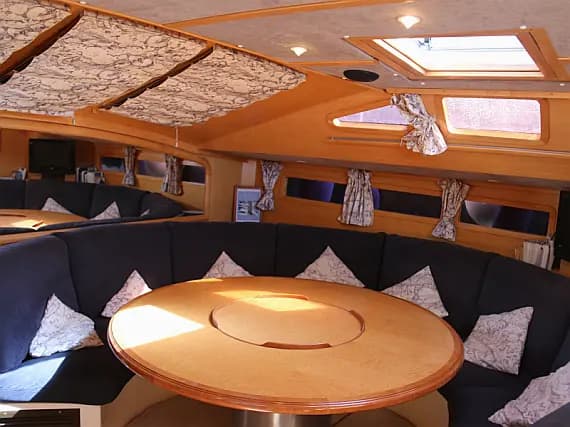 Dynamique 62 in Paros port - Photo 3